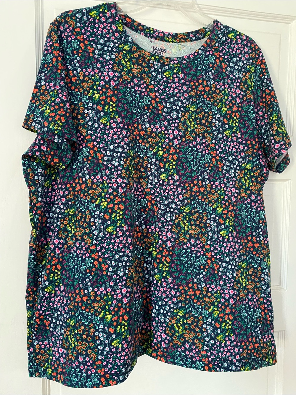 Lands' End Navy Floral Short Sleeve Tee Size XL